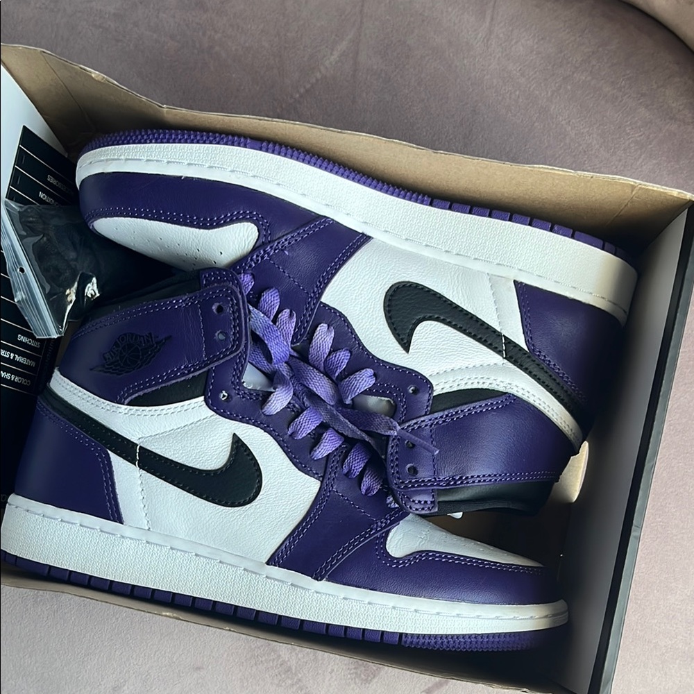 AIR JORDAN 1
RETRO HIGH OG GS